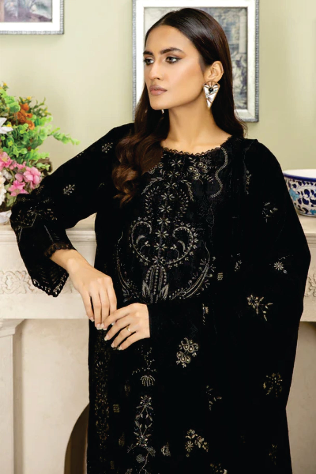 WOOL EMBROIDERED Collection by Marjjan MRW-473(BLACK)