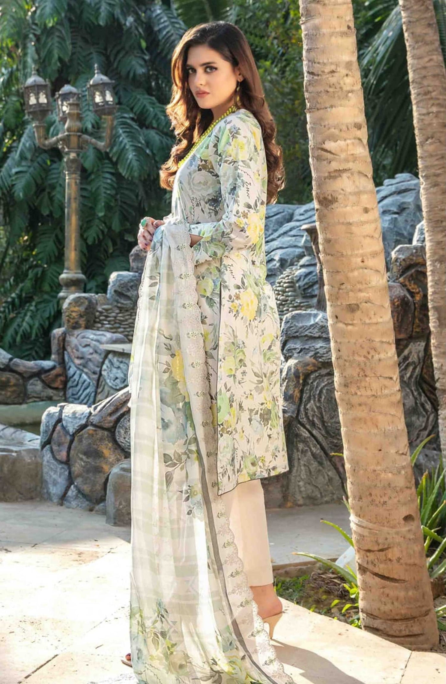 Tawakkal Digital Print Cutwork Dupatta - D1245