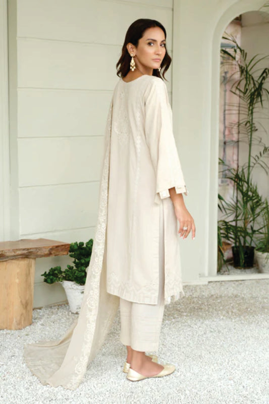 Karandi Embroidered Collection by Marjjan SKC-101(OFF WHITE)