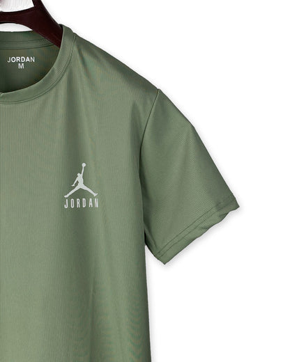 Jordan Men's Green Performance T-Shirt – Lightweight, Athletic Style with Iconic Branding