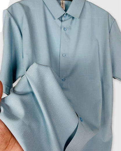 Zara Men’s Light Blue Short Sleeve Shirt – Modern Casualwear