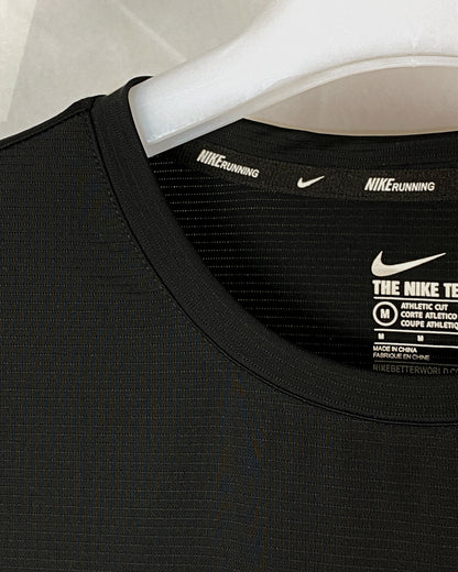 Nike Men’s Dri-FIT Black Training T-Shirt – Lightweight Performance Activewear